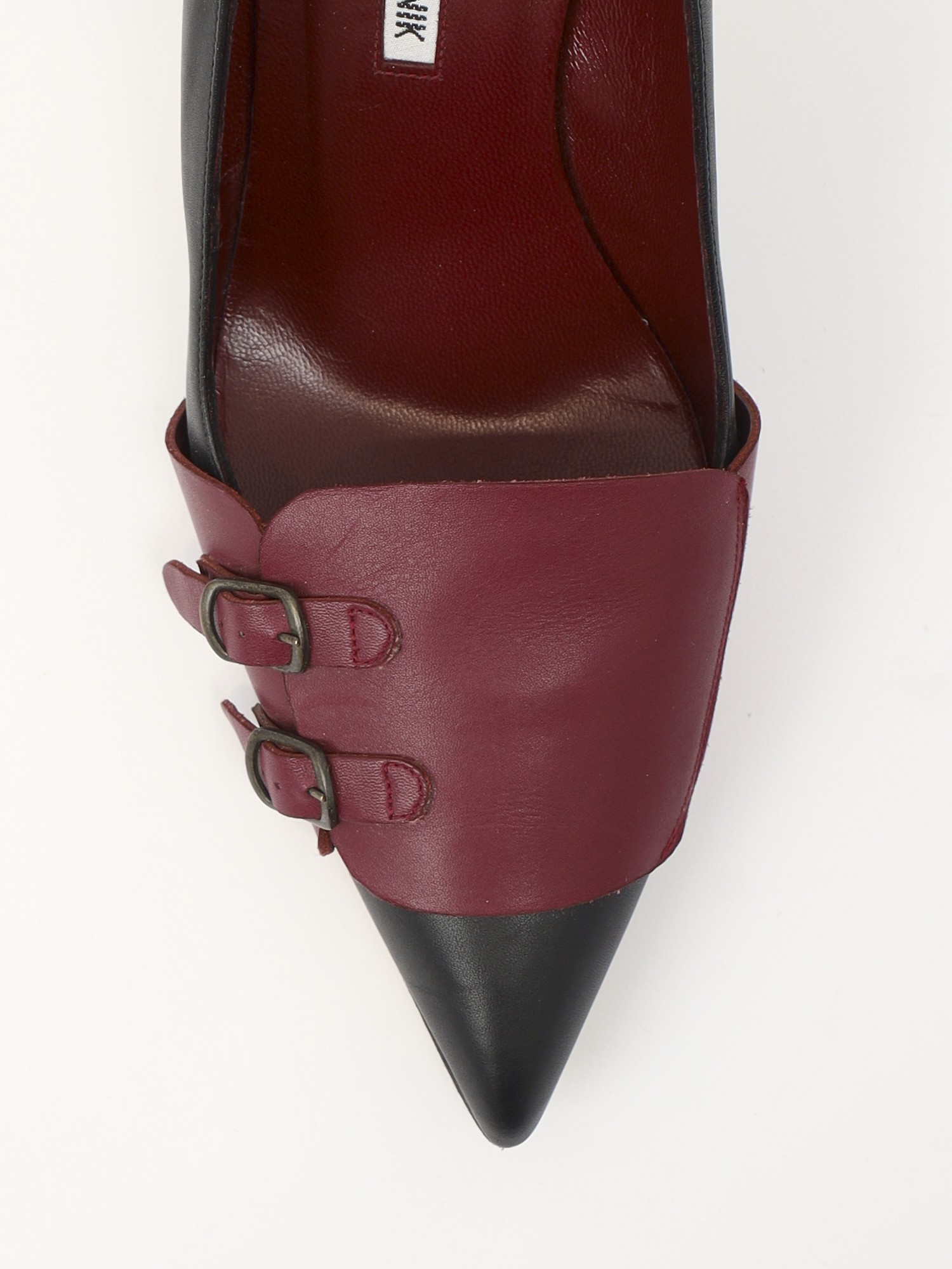Manolo Blahnik  39 5
