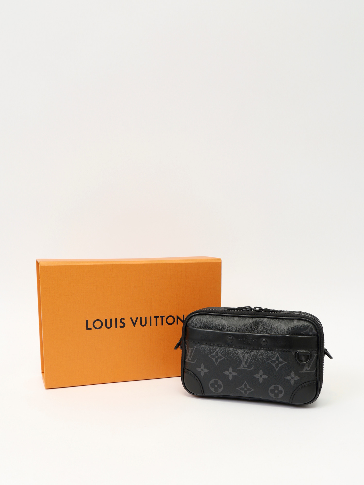 Louis Vuitton Alpha Wearable  5
