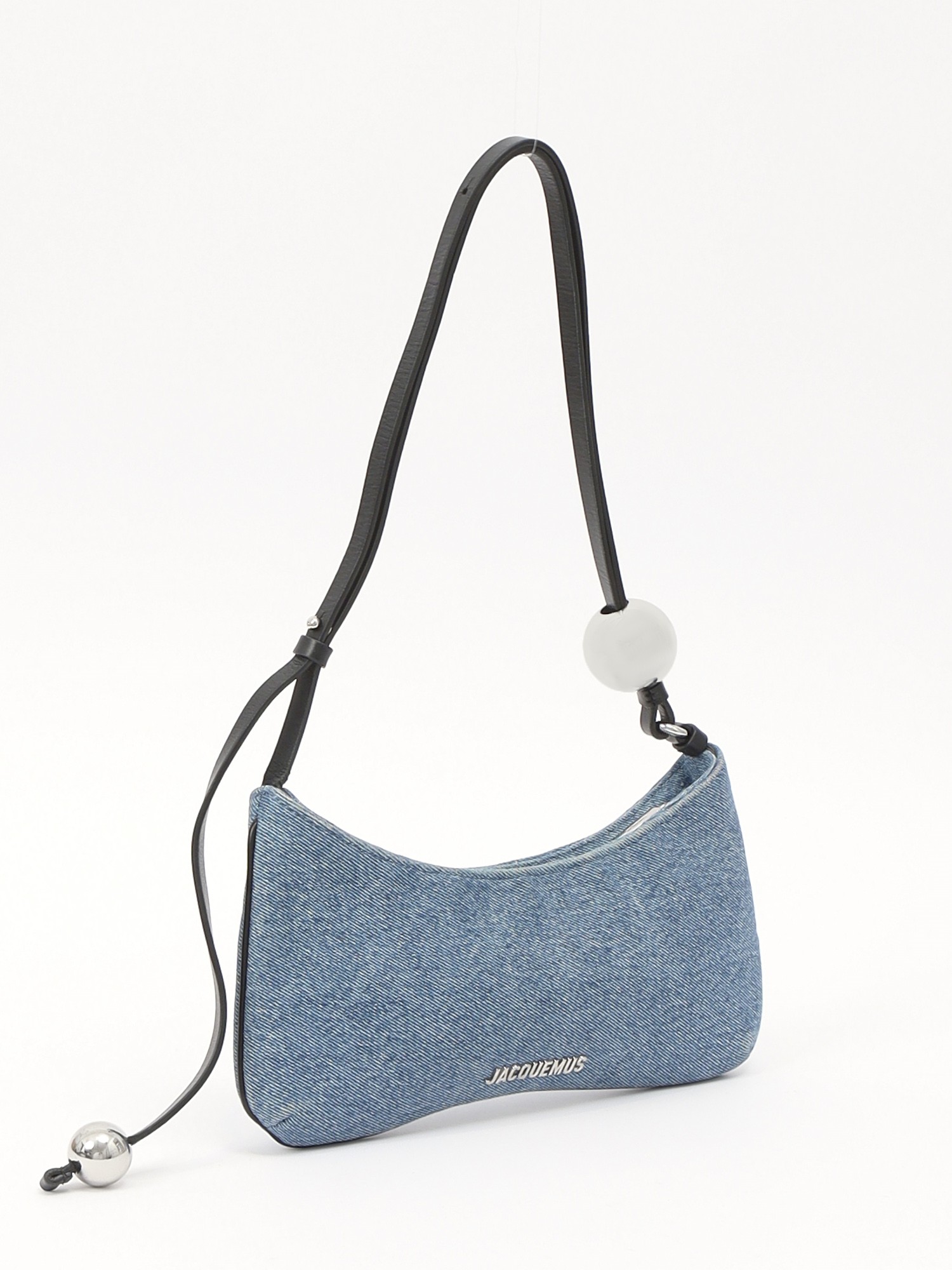 Jacquemus Le Bisou 2