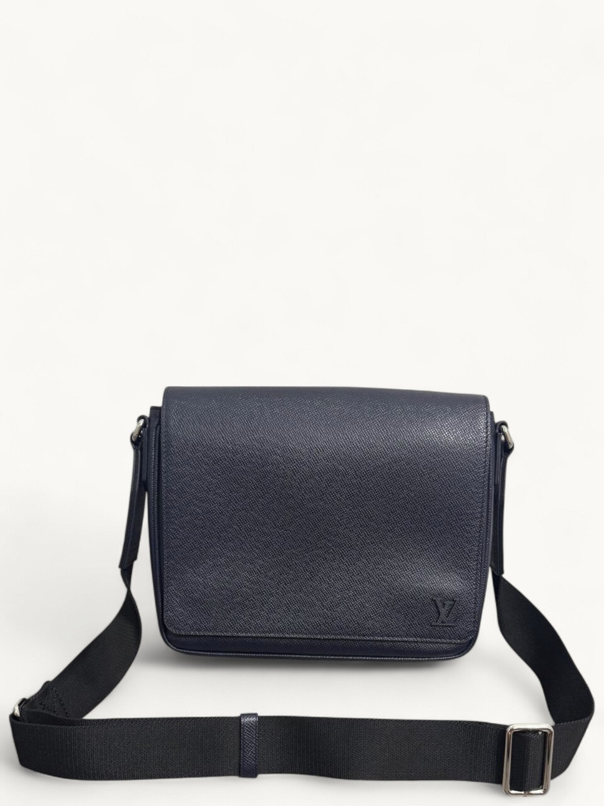 Louis Vuitton District 0