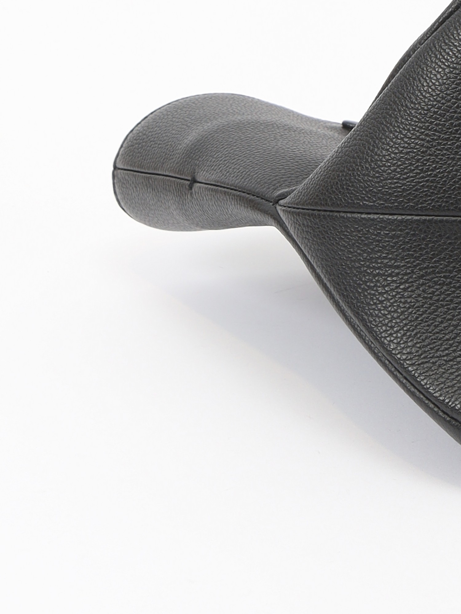 DeMellier The New York 8