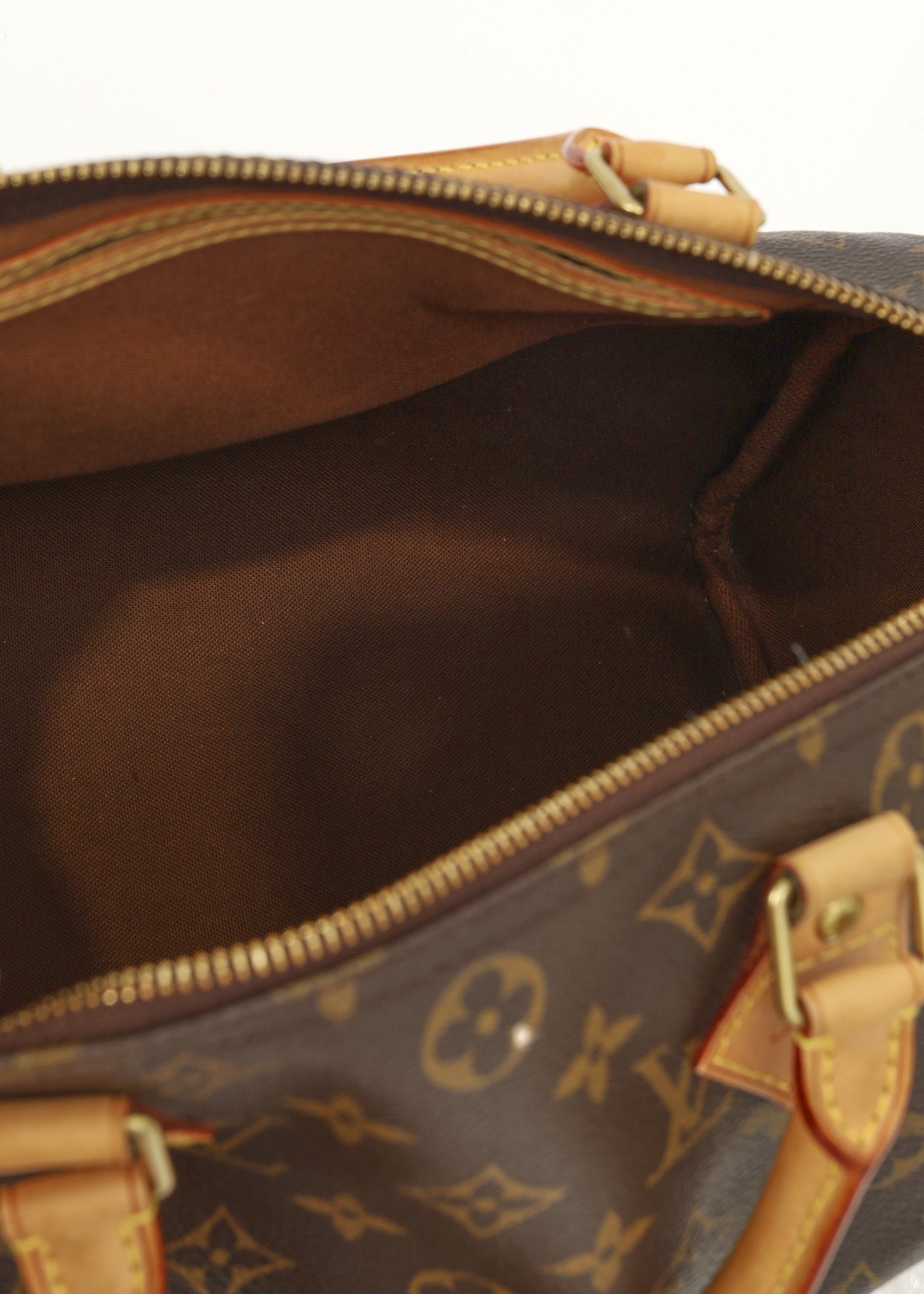 Louis Vuitton Speedy 9