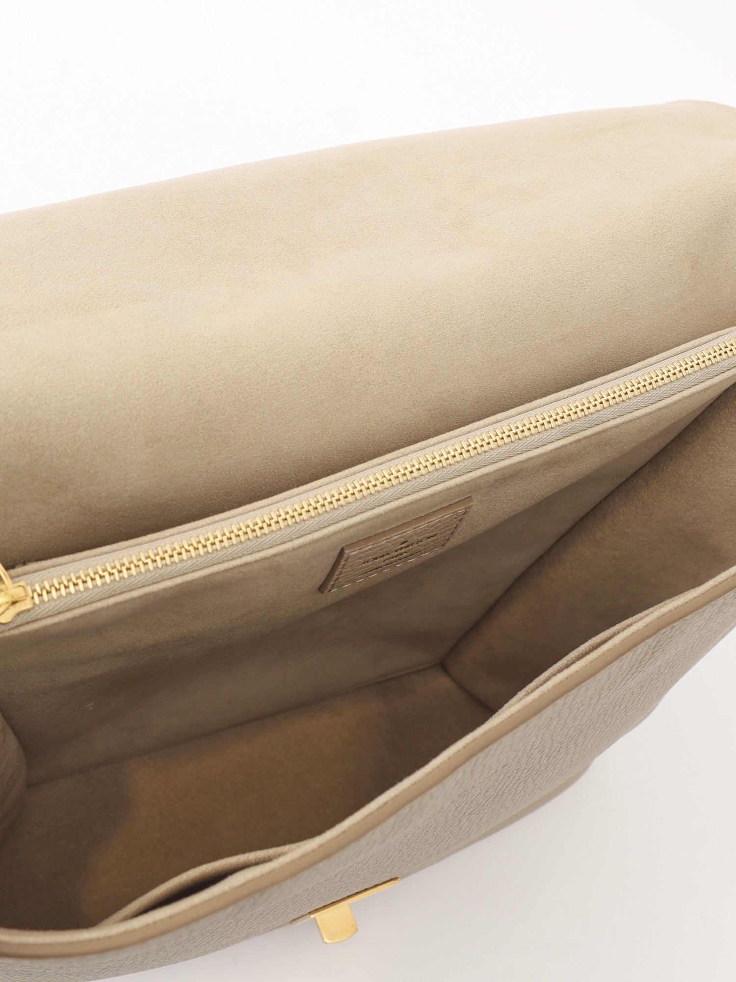 Louis Vuitton Volta 10