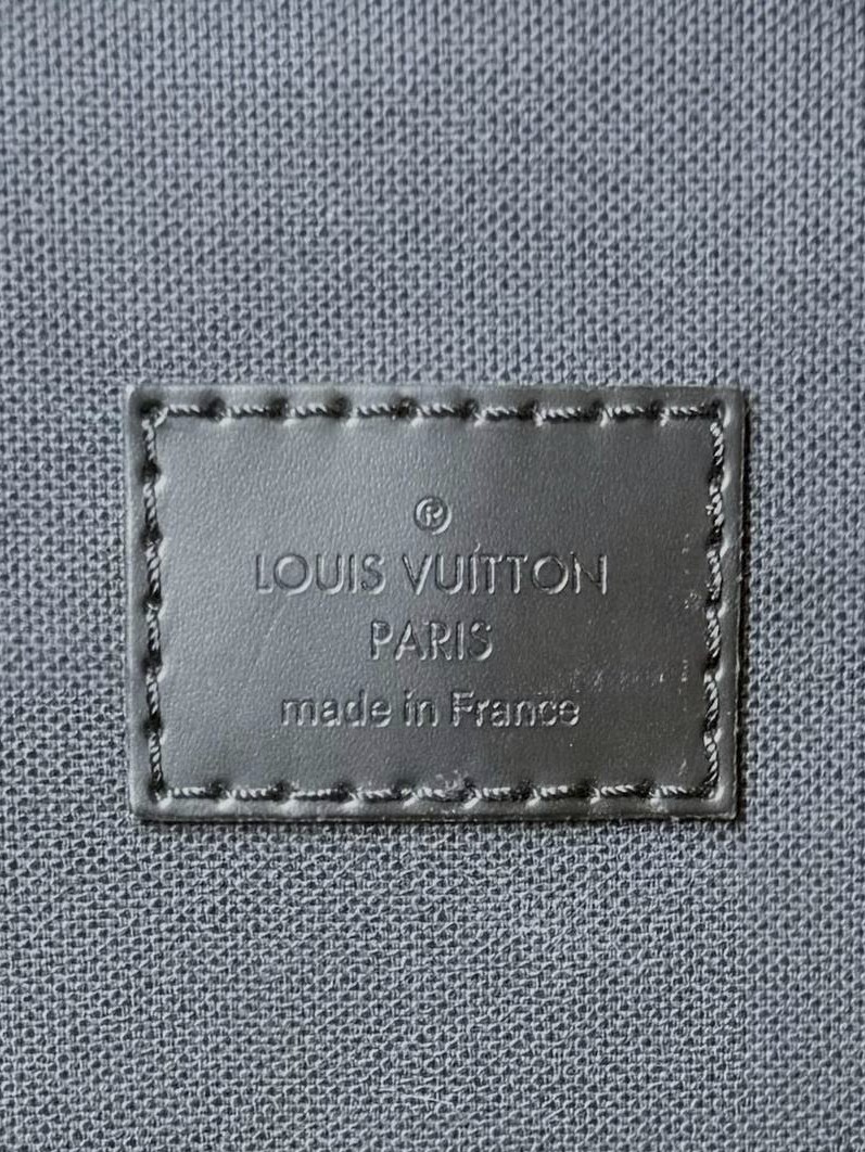 Louis Vuitton Michael 4