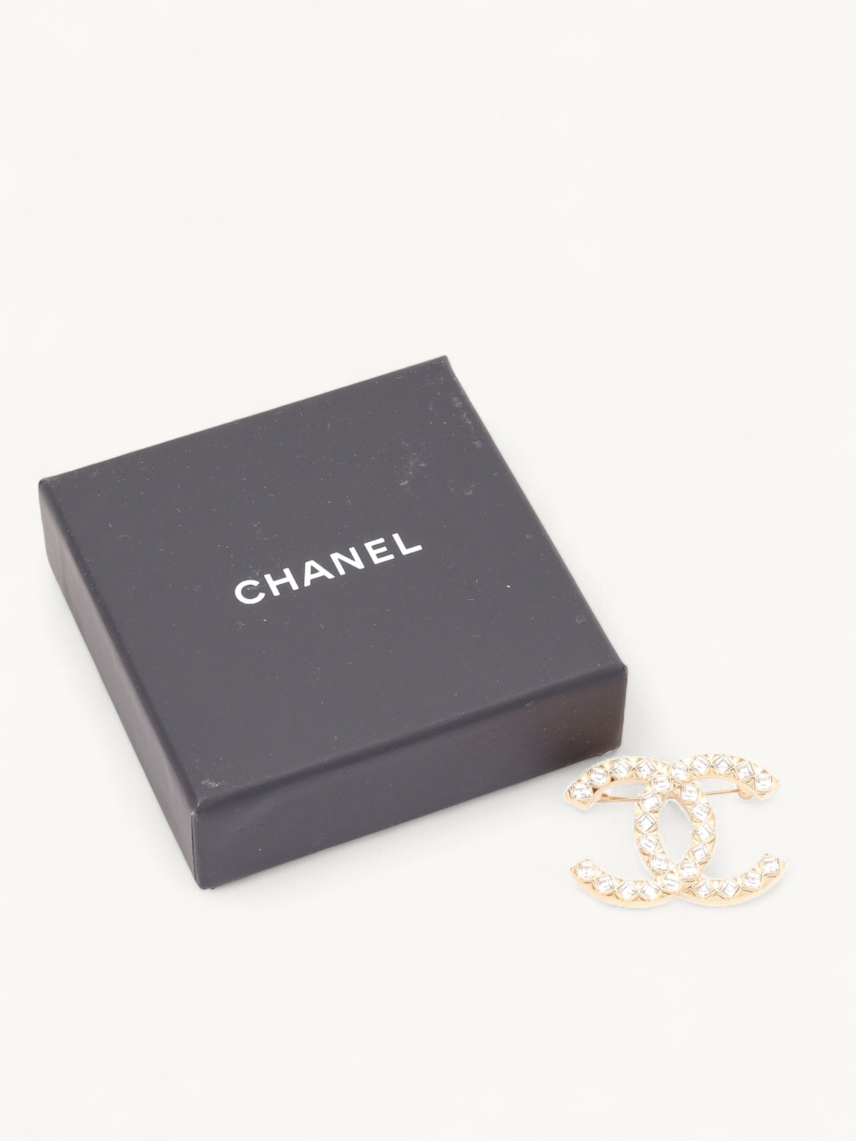 Chanel Brooch 3