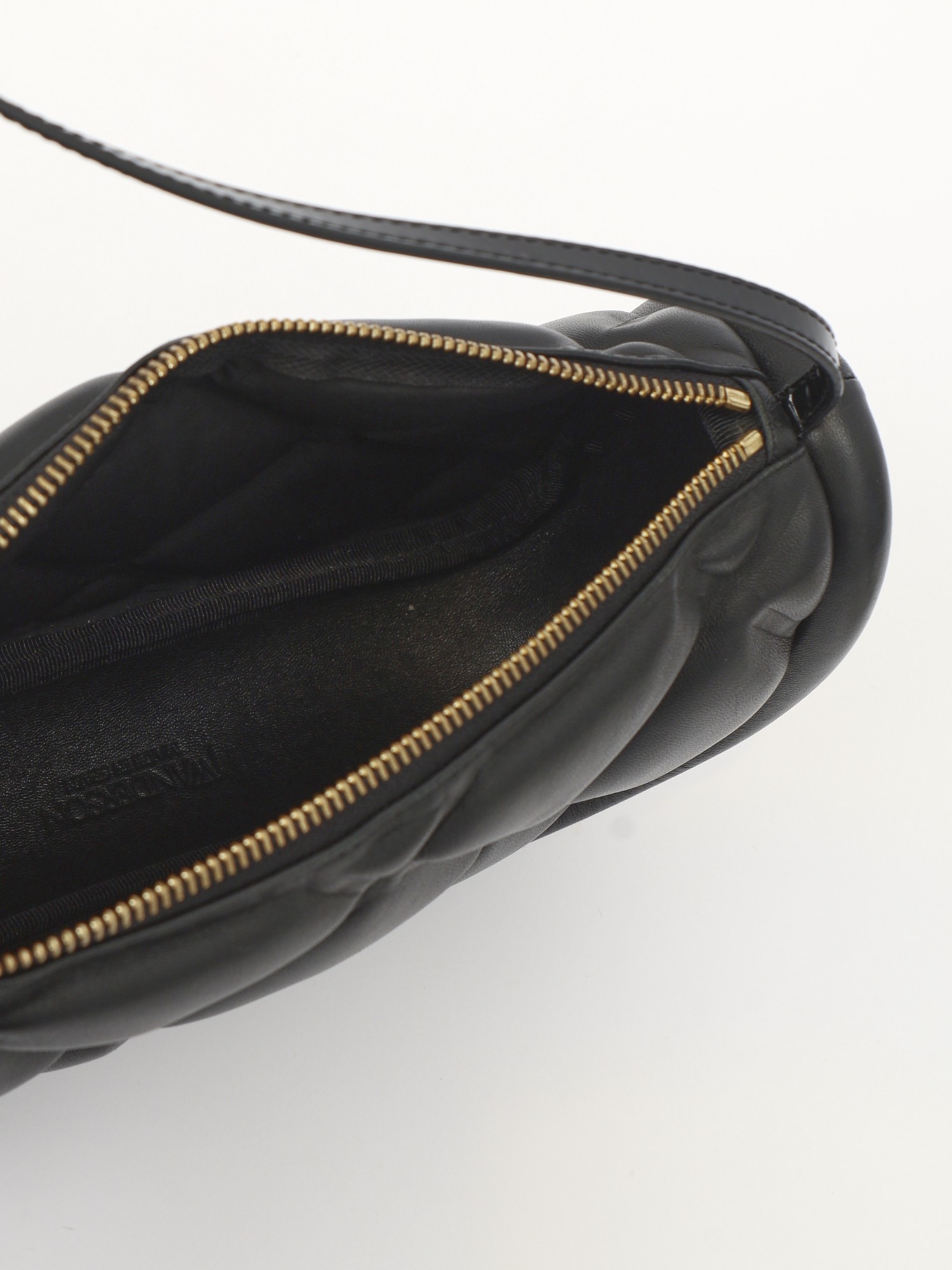 JW Anderson Bumper  9