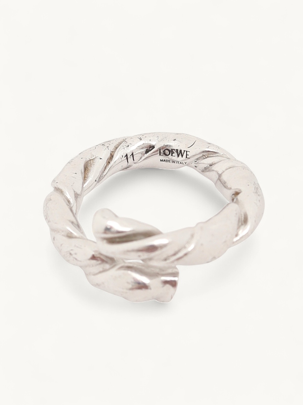 Loewe Ring 2