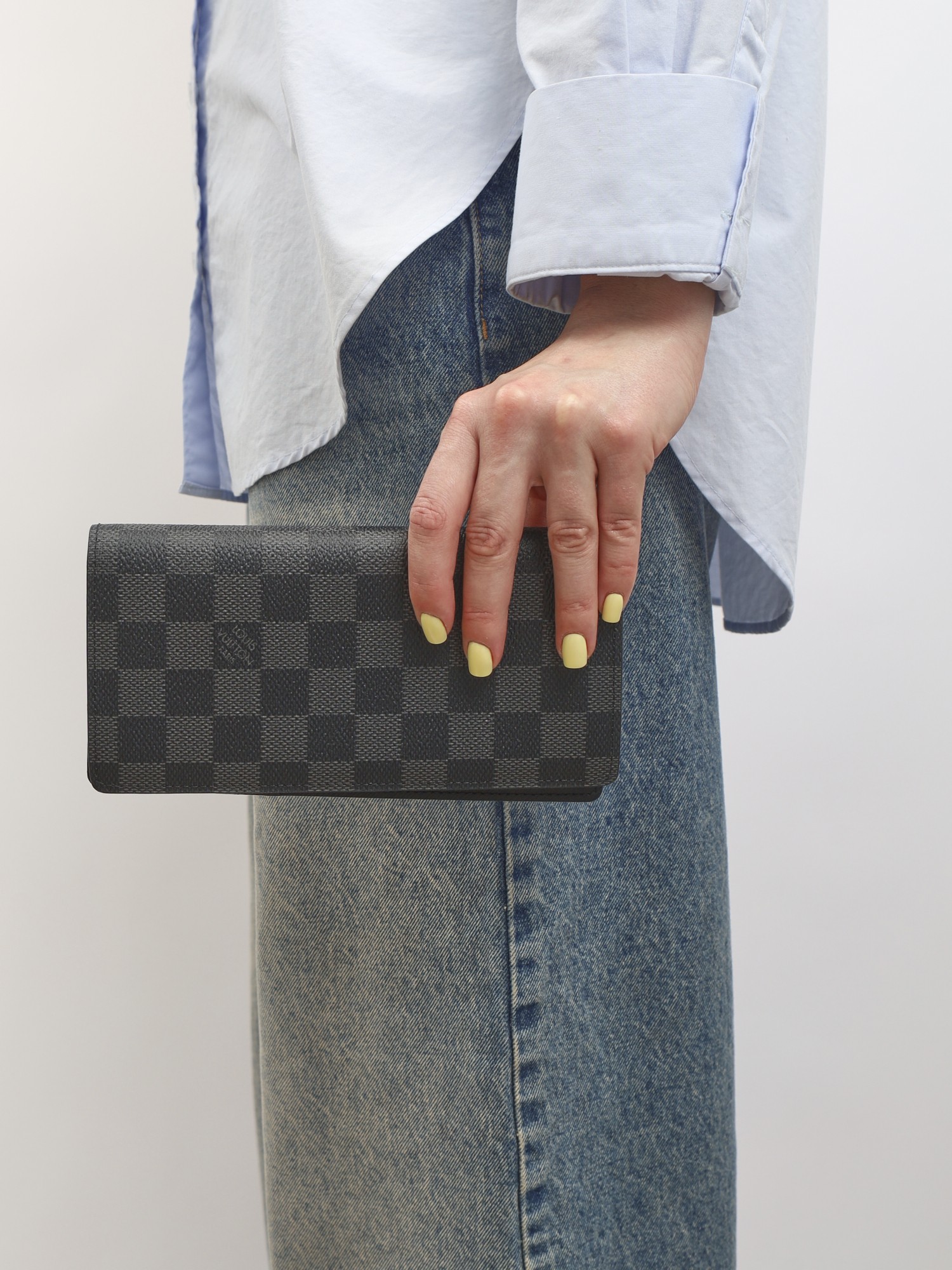 Louis Vuitton Wallet 1