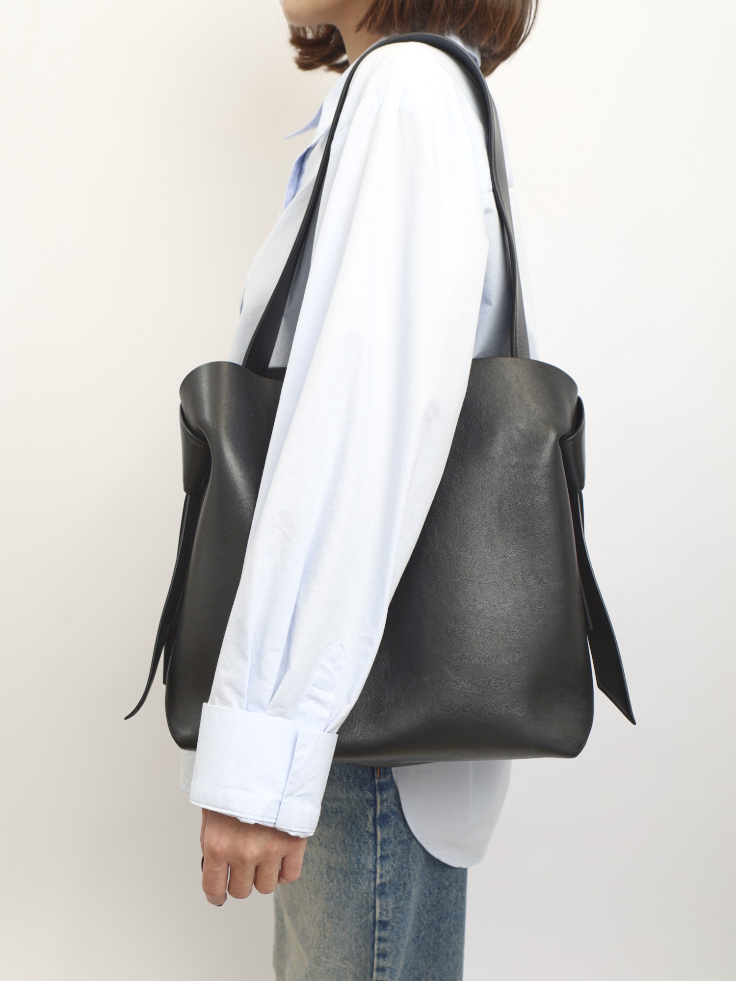 Acne Studios Musubi 1