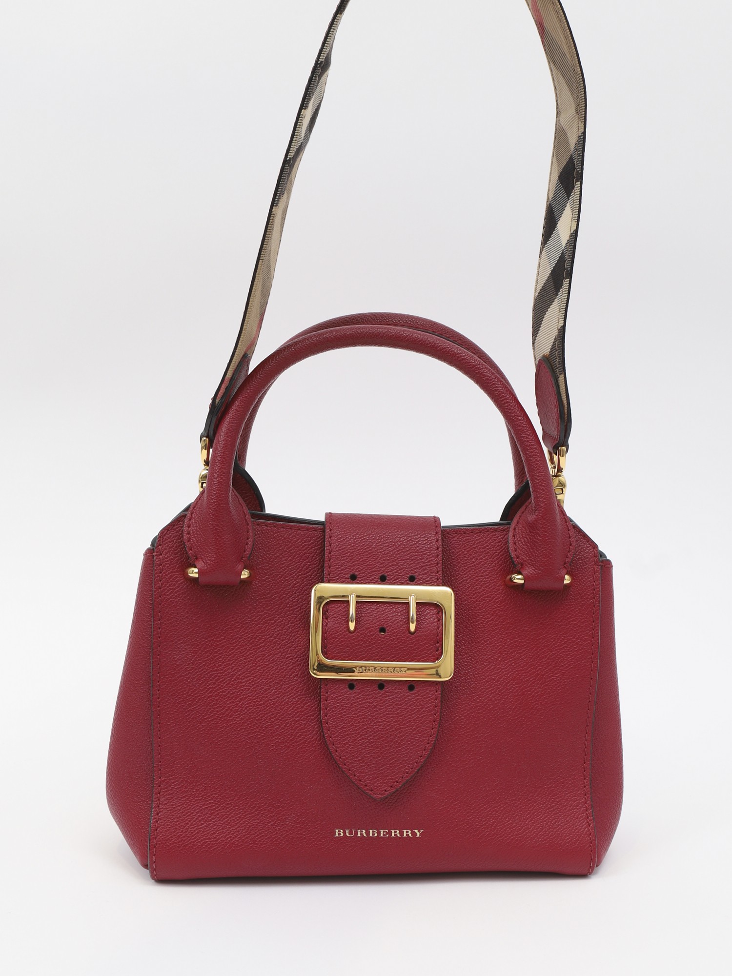 Burberry Buckle  5