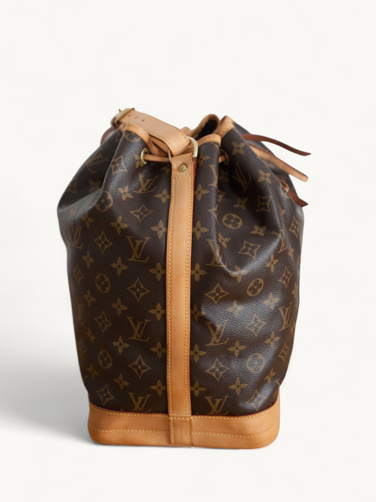 Сумки Louis Vuitton Noe изображение #7