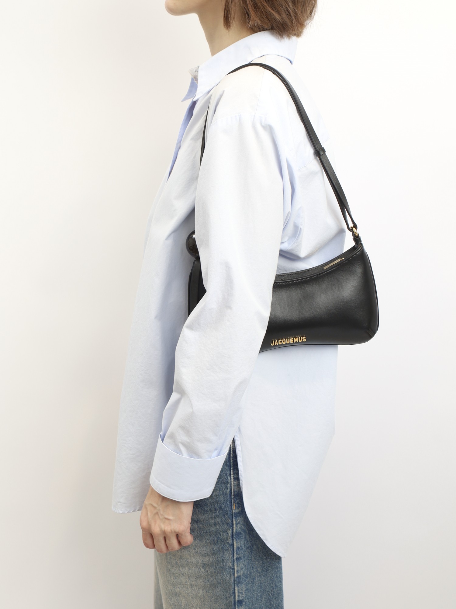 Jacquemus Le Bisou 1