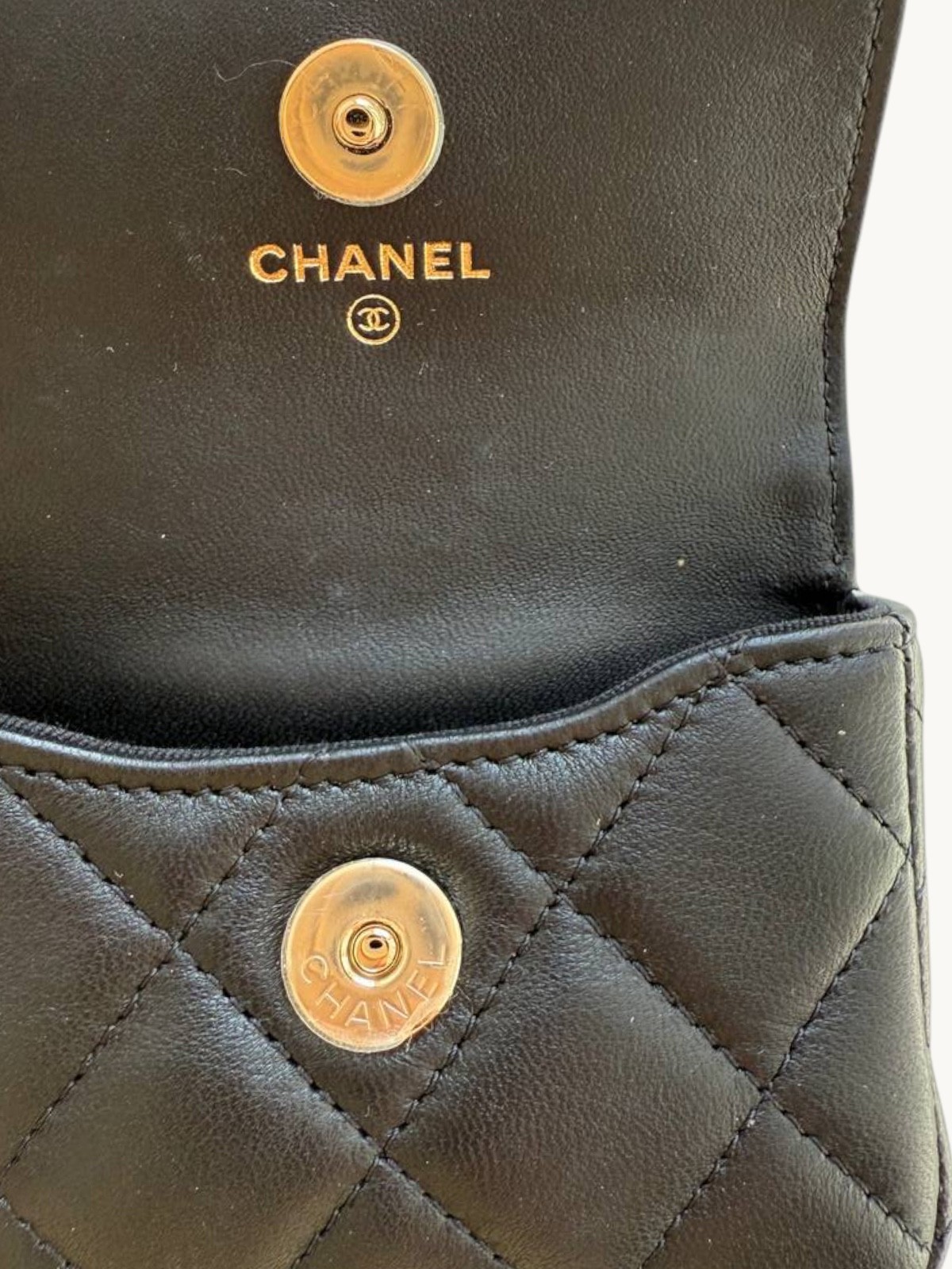 Chanel WOC  2