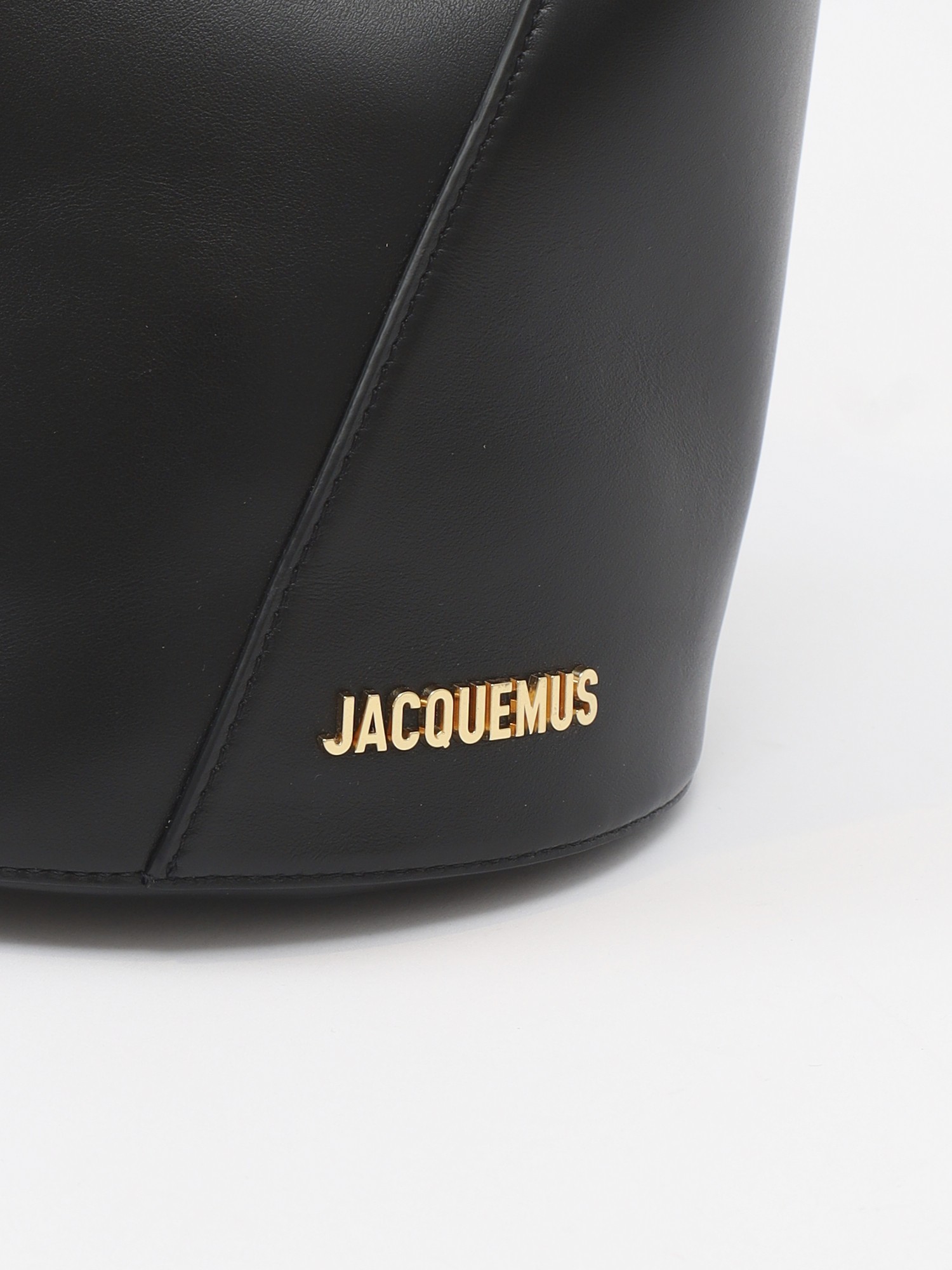 Jacquemus Le Petit Tourni  5