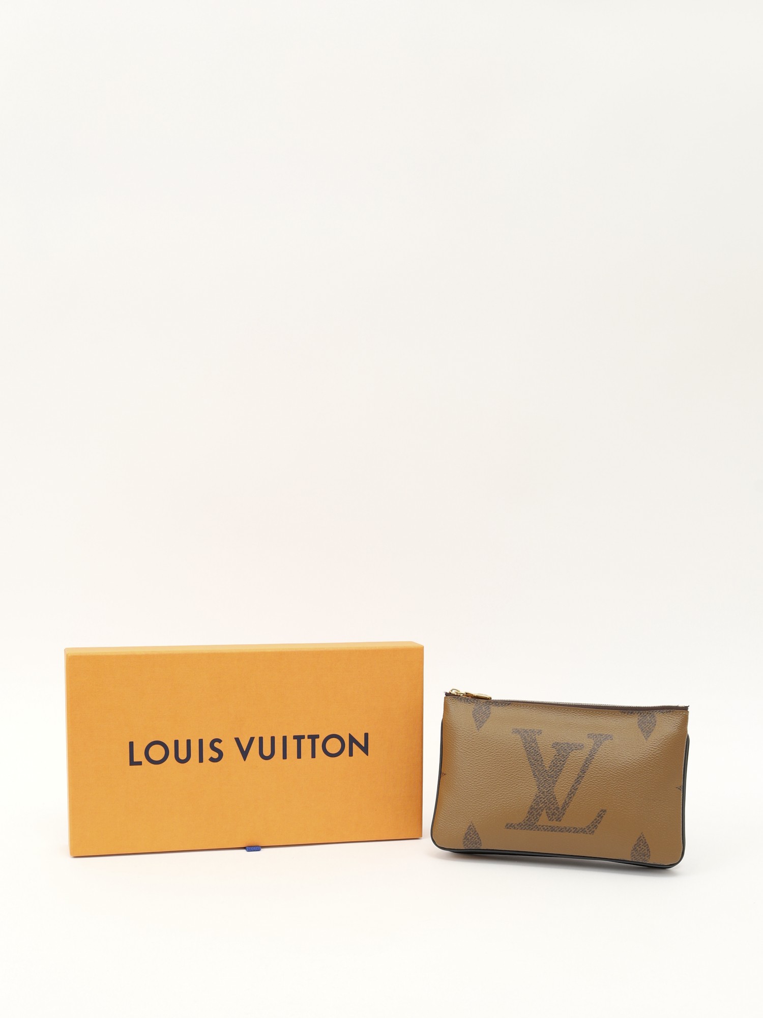 Louis Vuitton Double Zip 4