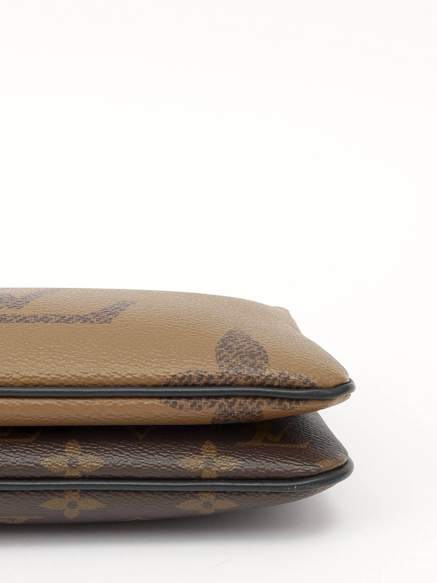 Louis Vuitton Double Zip 9