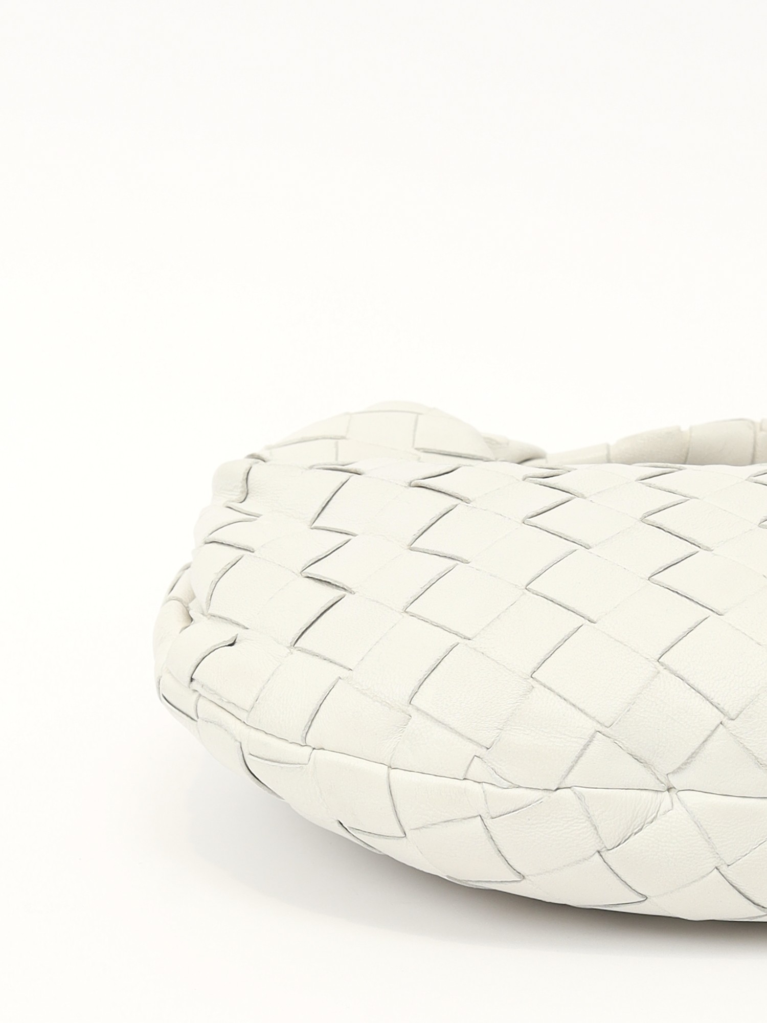 Bottega Veneta Jodie 6