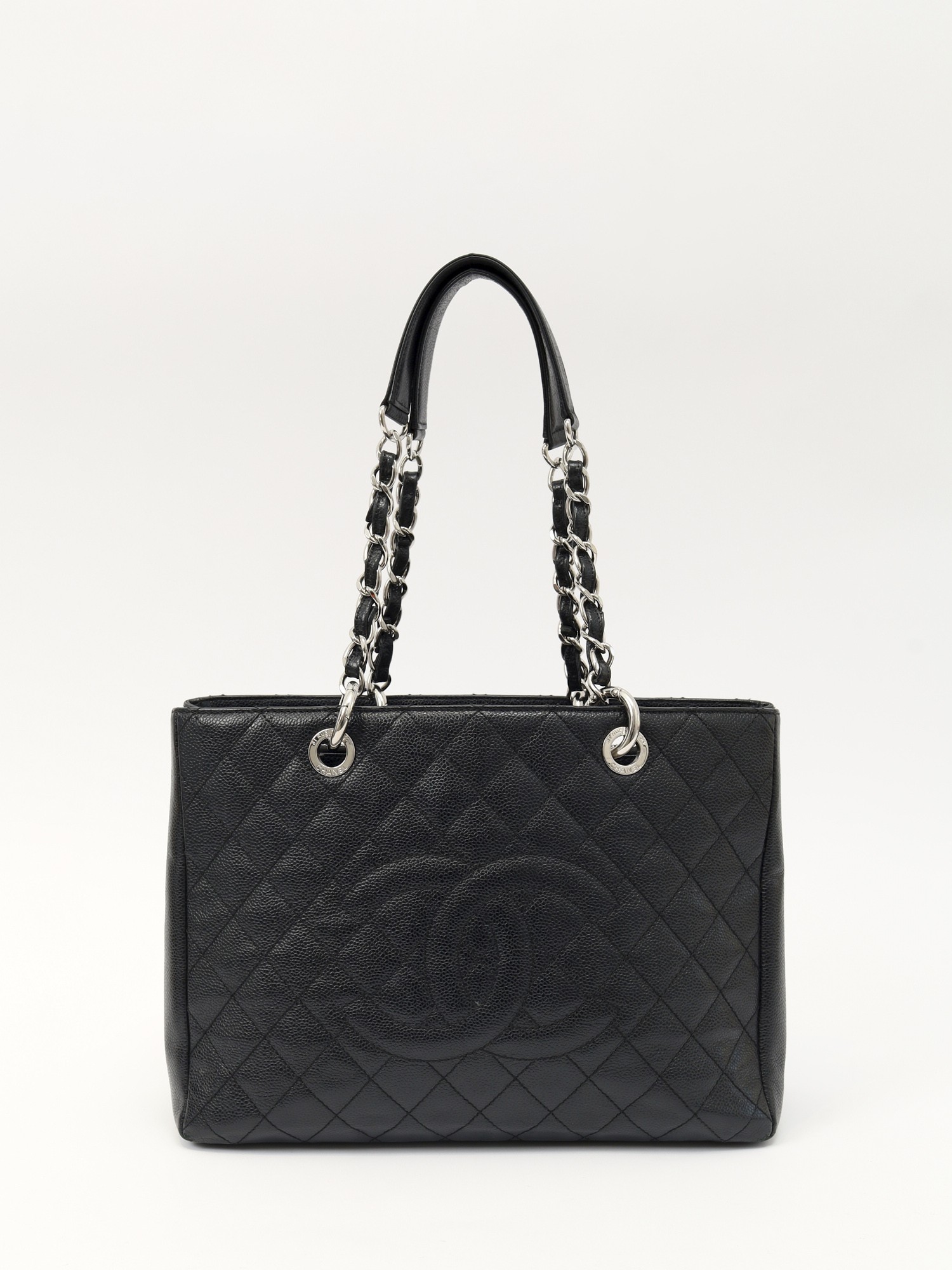 Chanel Grand Shopping 0