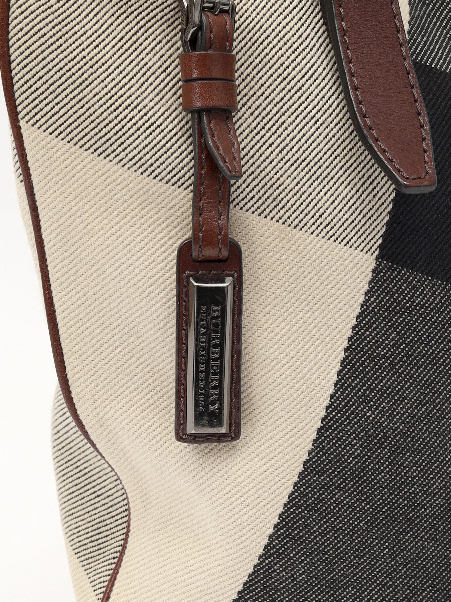 Burberry   5