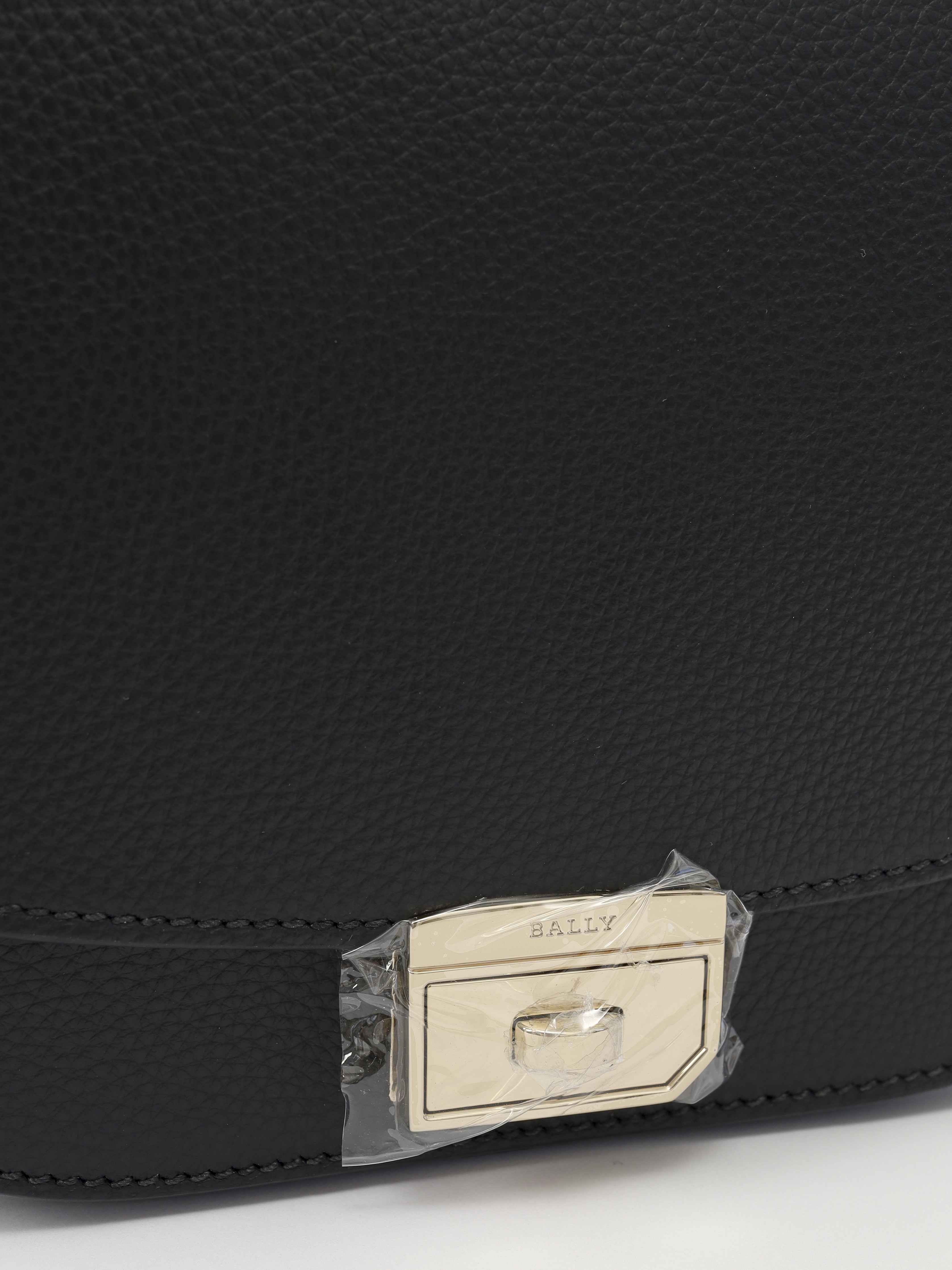 Bally Leather Bag  5