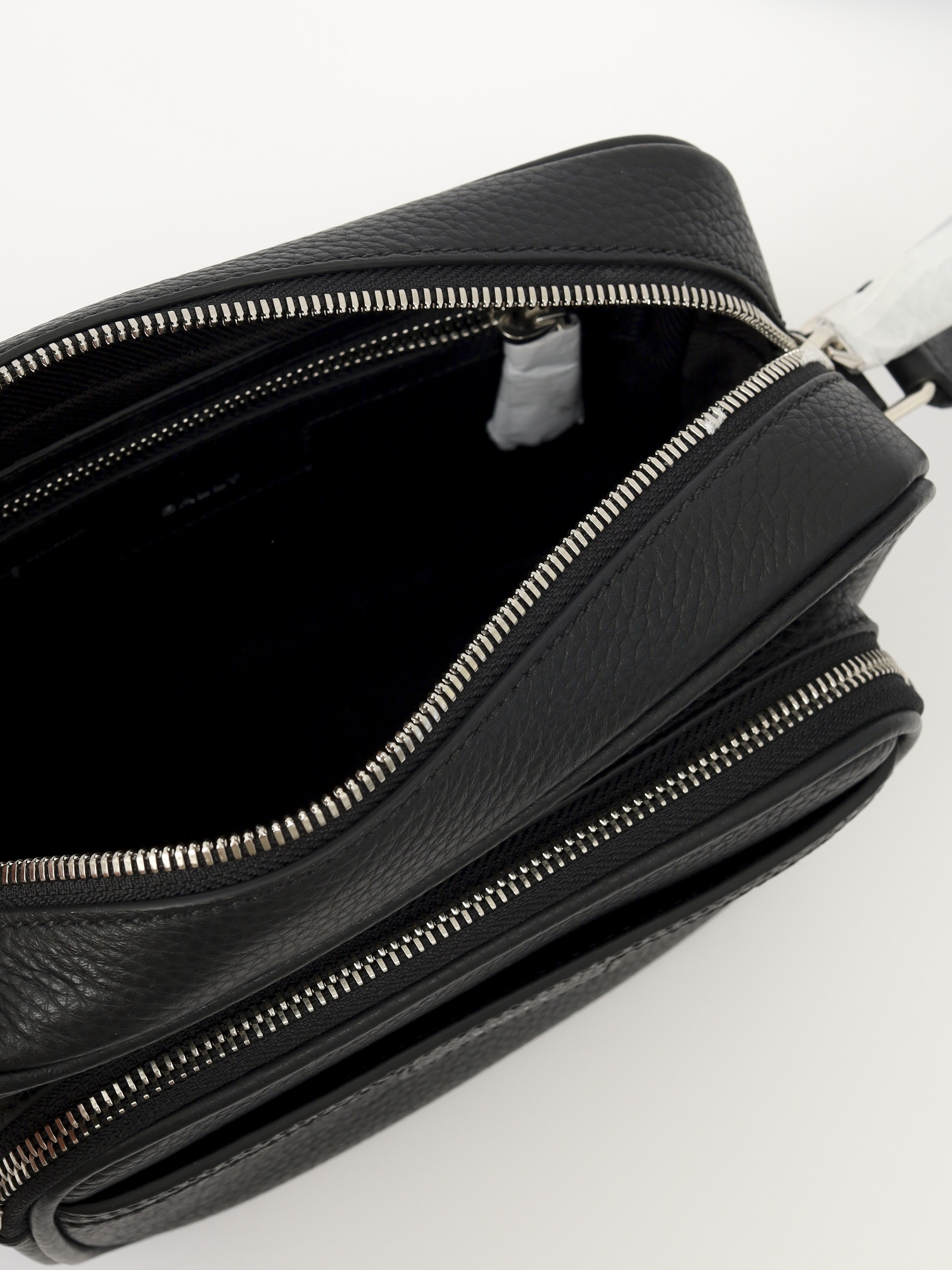 Bally Leather Bag  8