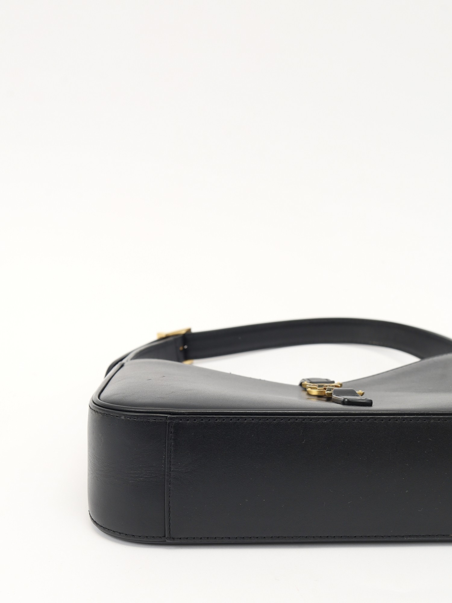 Saint Laurent Le 5 a 7 9