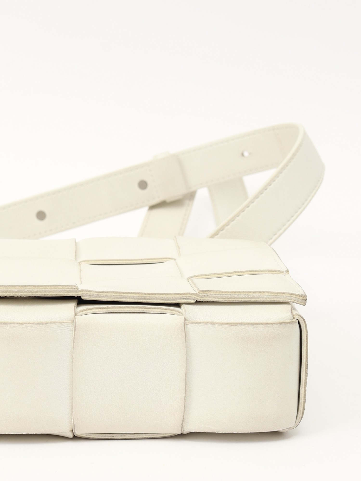 Bottega Veneta Cassette 8