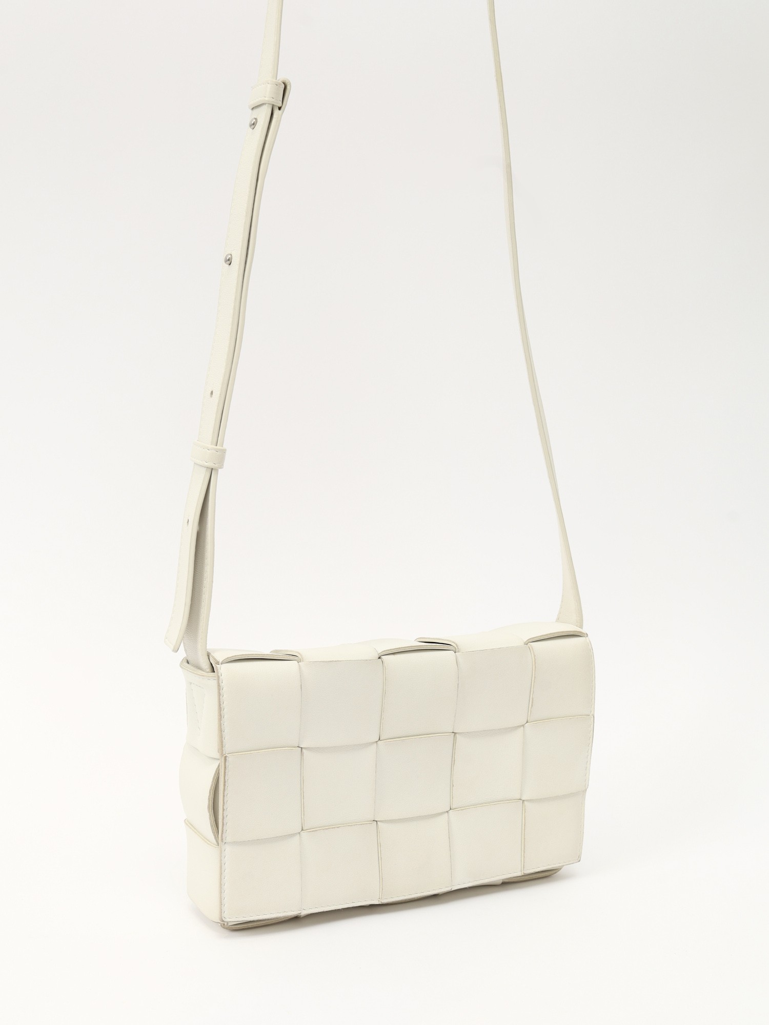 Bottega Veneta Cassette 4