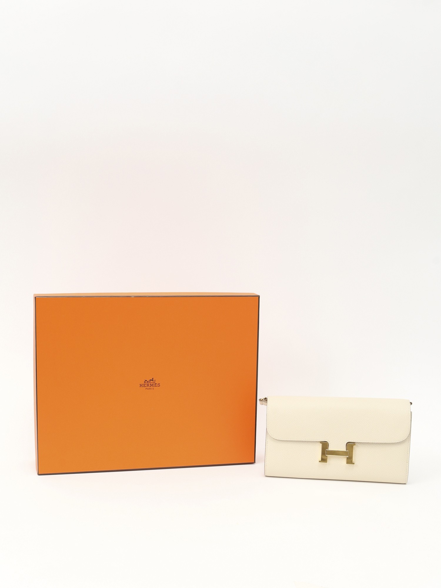 Hermes Constance To Go 4