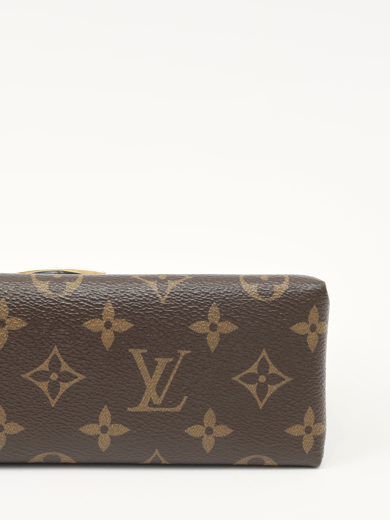 Louis Vuitton Locky 9