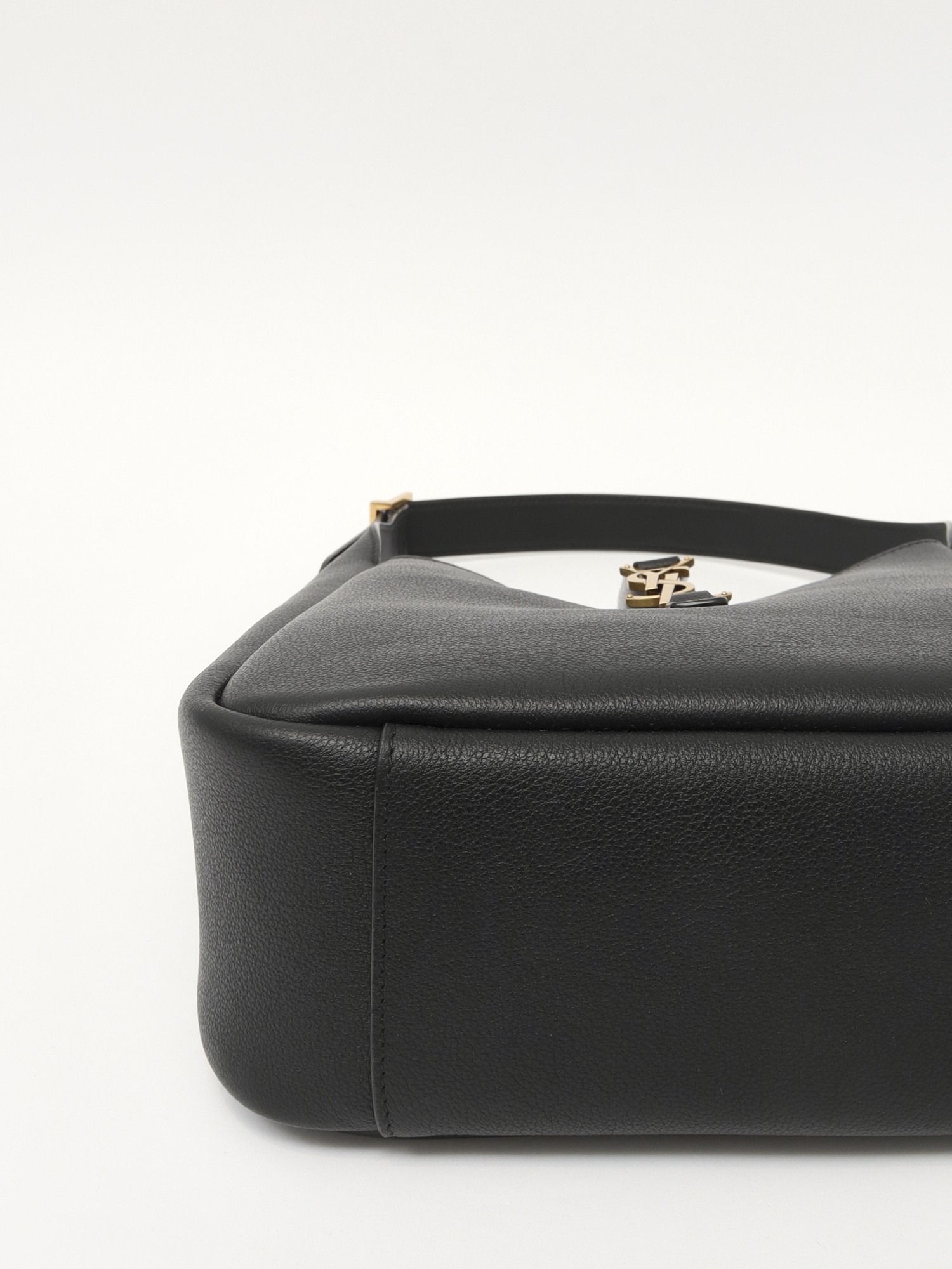 Saint Laurent Le 5 a 7 7