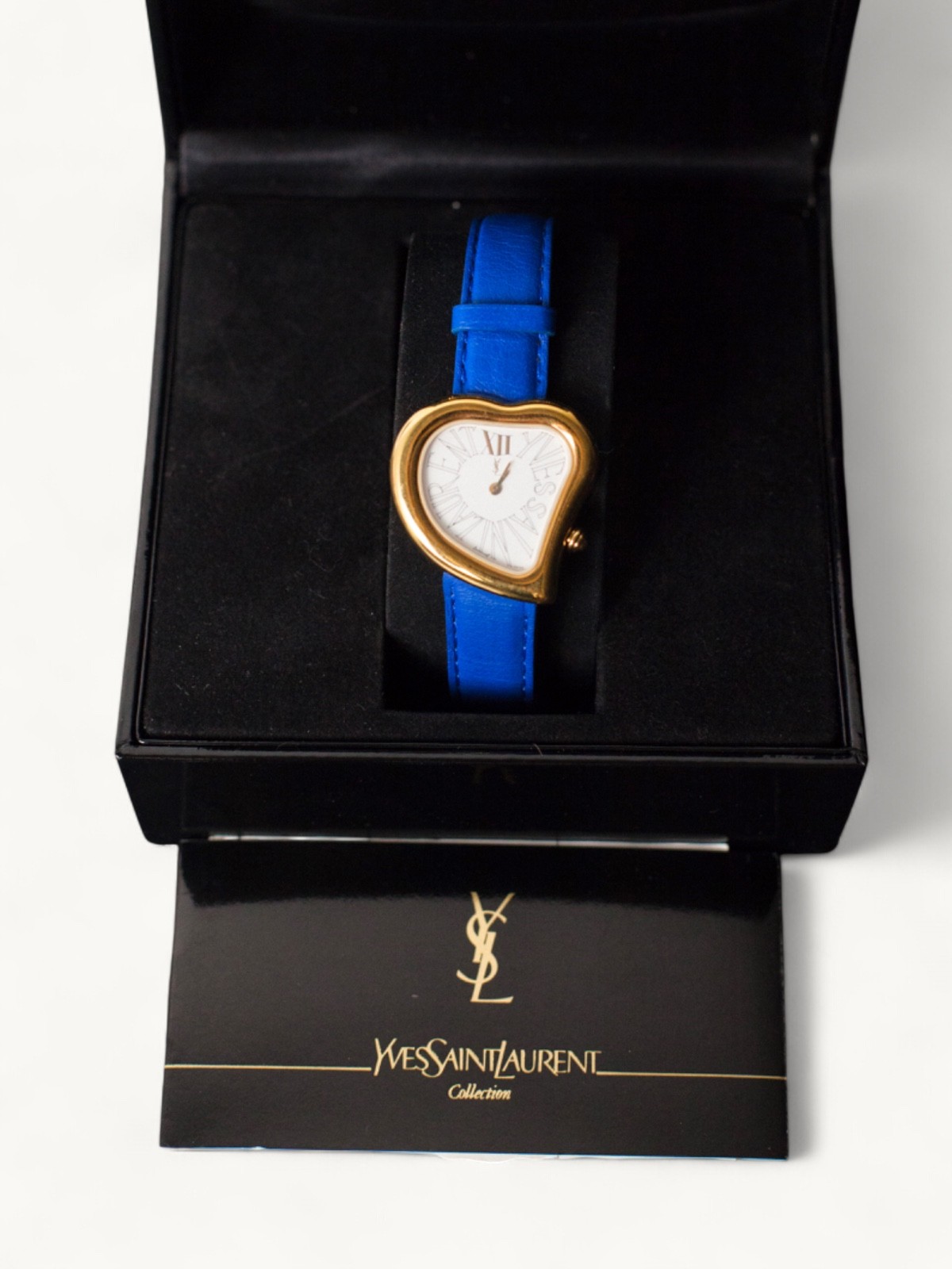 Saint Laurent Heart  2