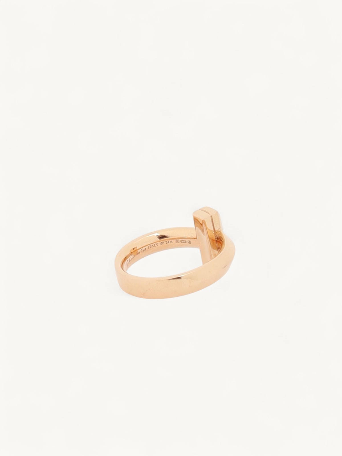 Tiffany  Tiffany T  4