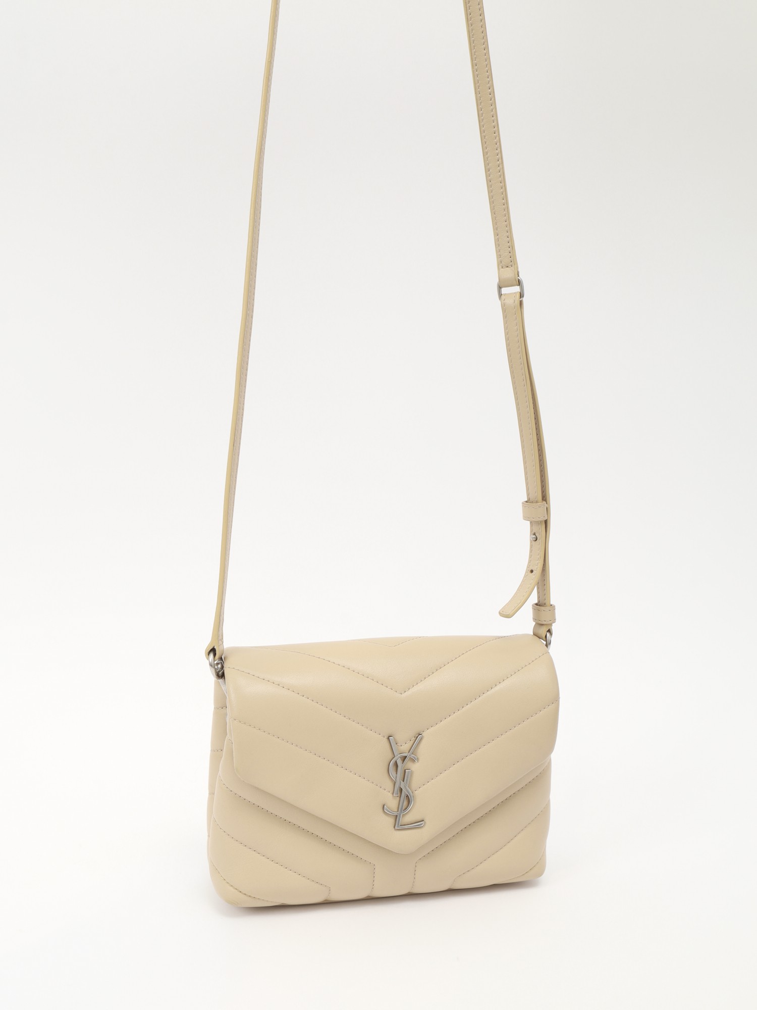 Saint Laurent Loulou 4