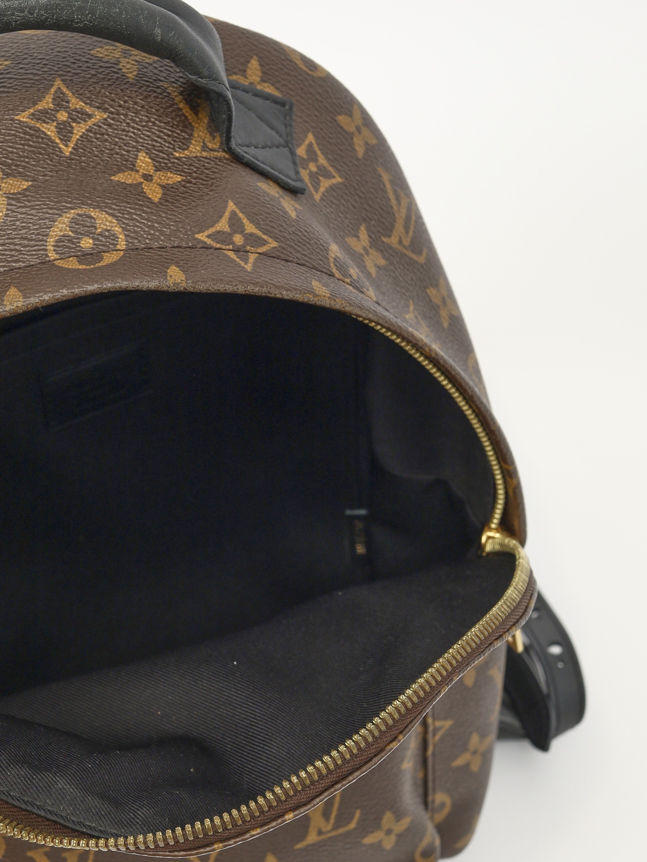 Louis Vuitton Palm Springs 13