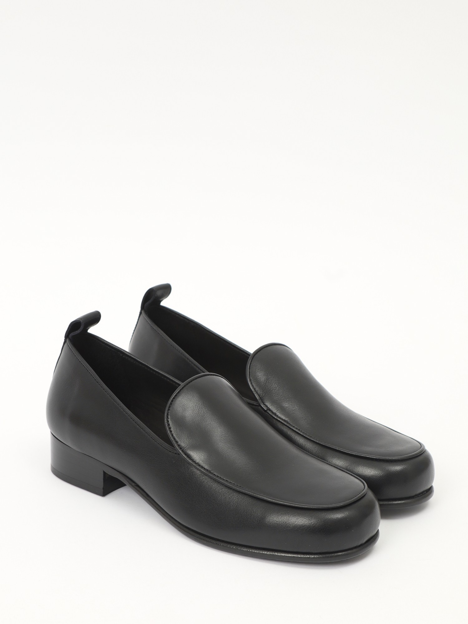 By Far Alfred 38 3