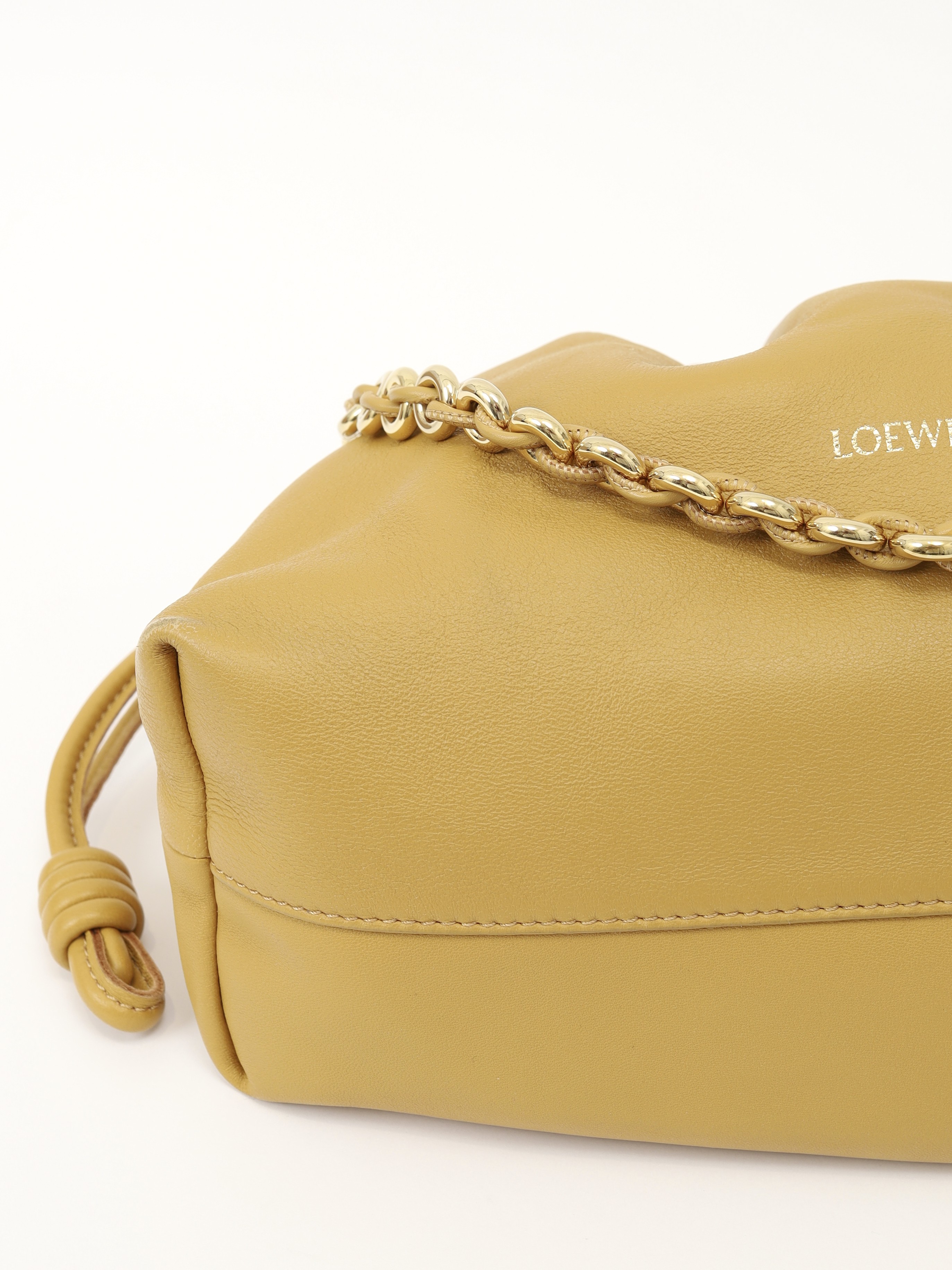 Loewe Flamenco  8