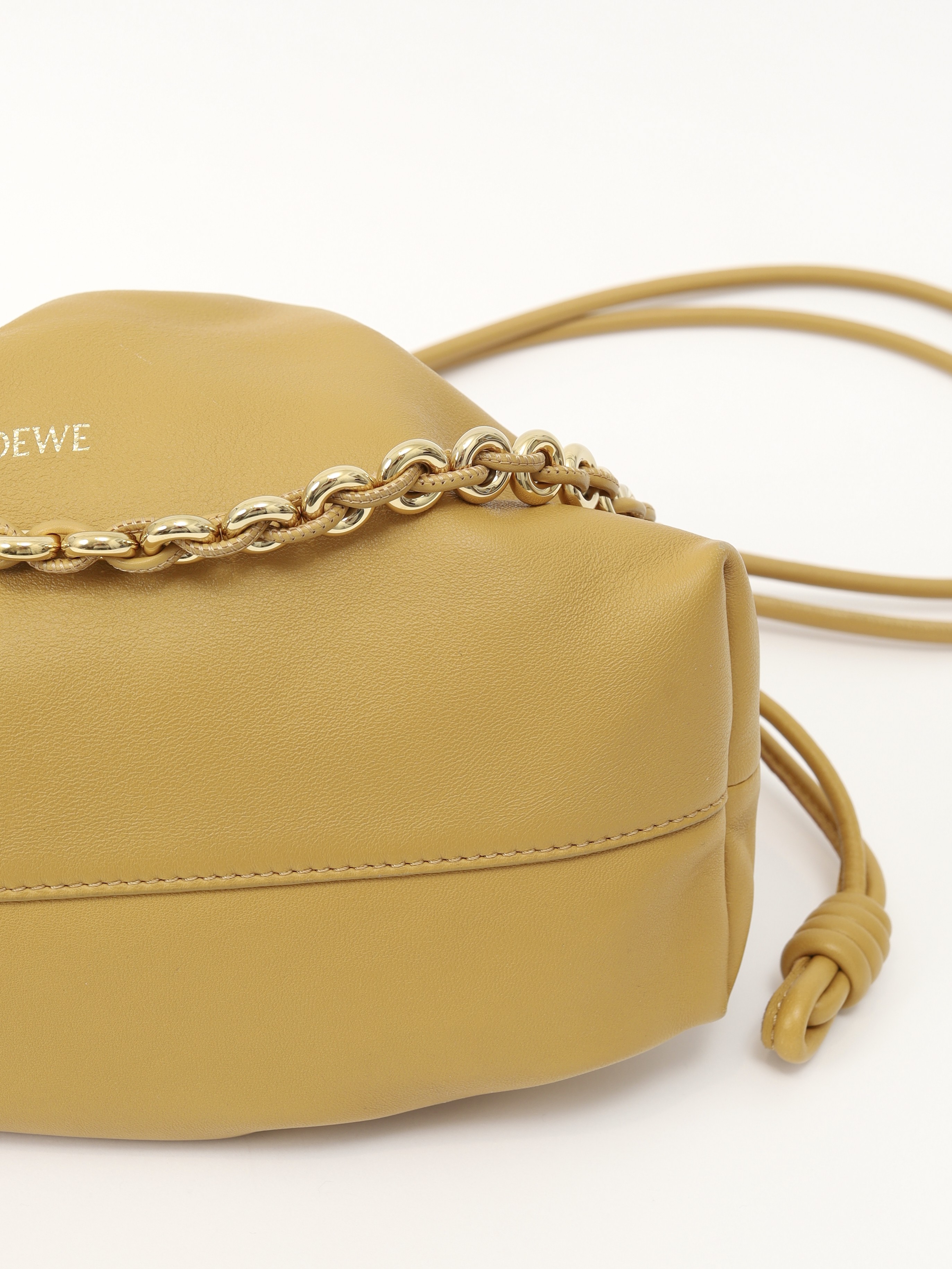 Loewe Flamenco  9