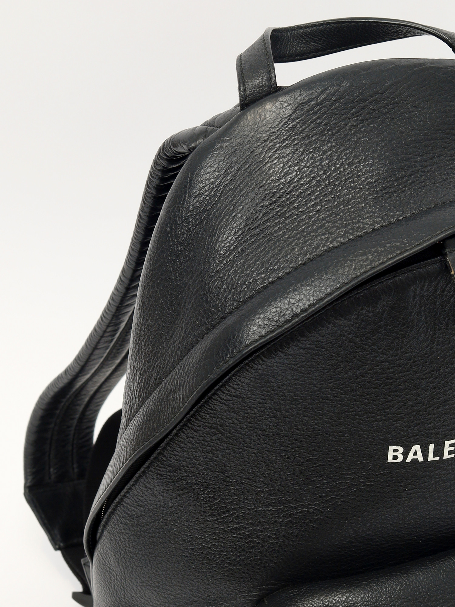 Balenciaga Everyday 5