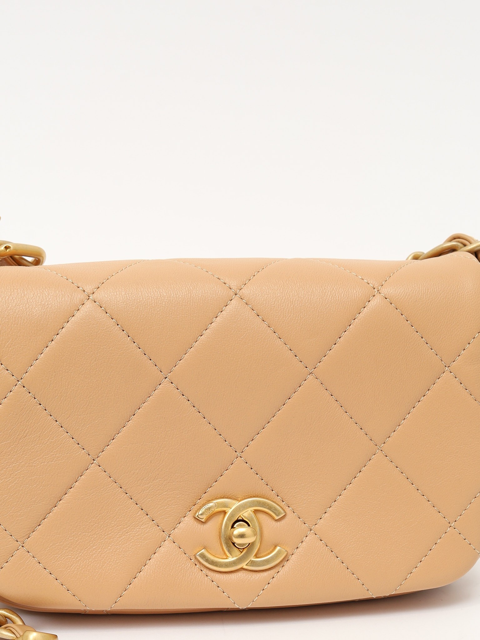 Chanel Timeless Classic 5