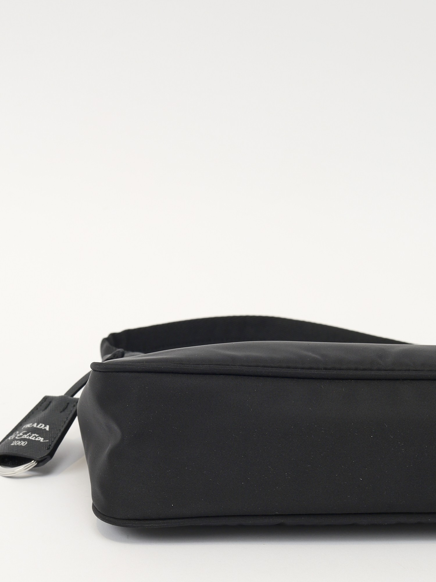 Prada Re-Edition 2000 8