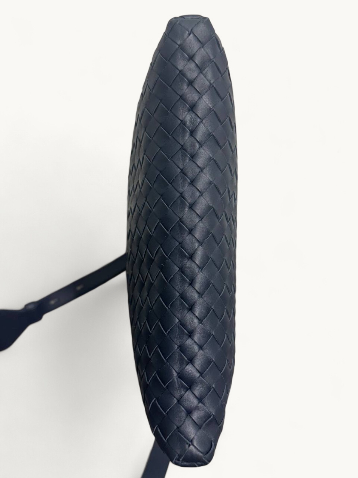 Bottega Veneta Leather Bag 2