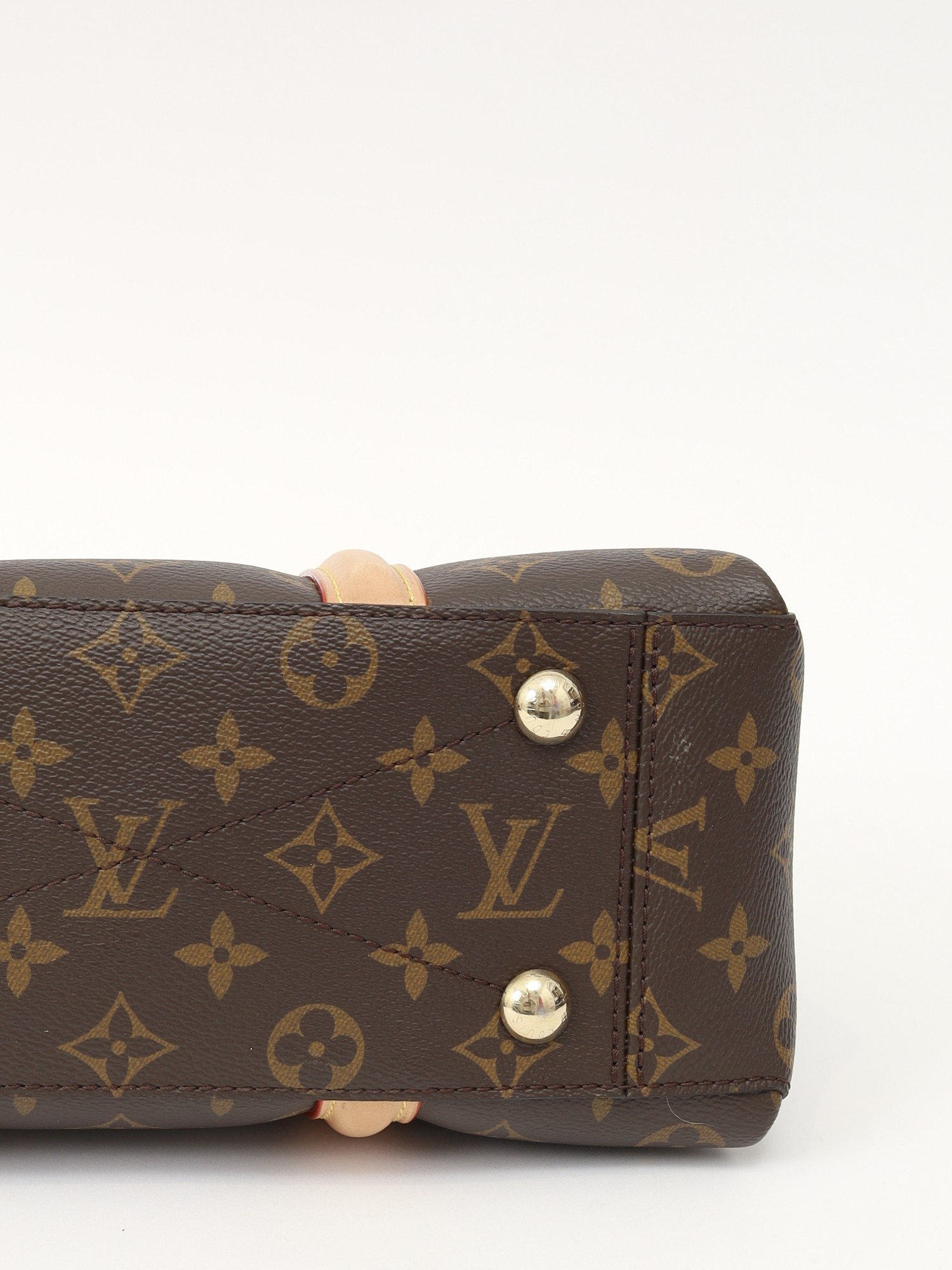 Louis Vuitton Soufflot 9