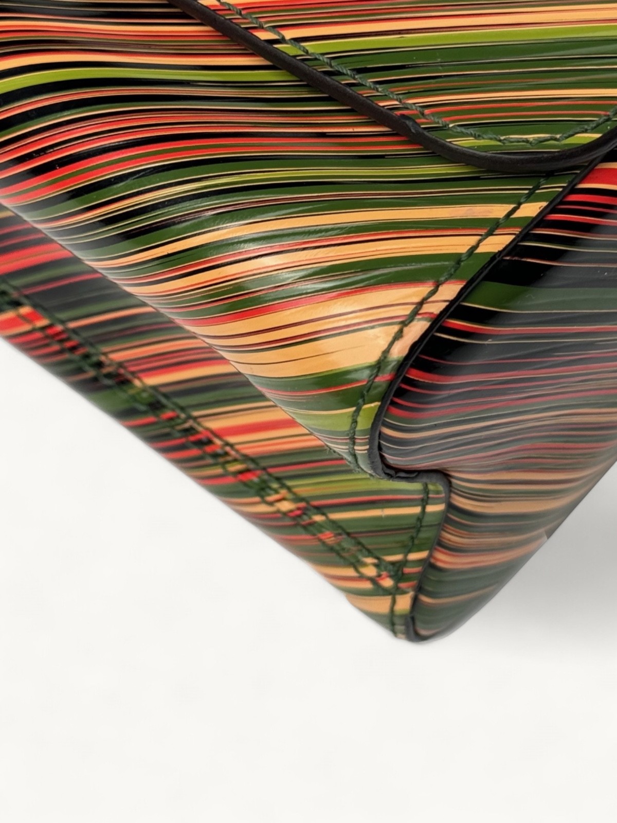 Louis Vuitton Twist 6