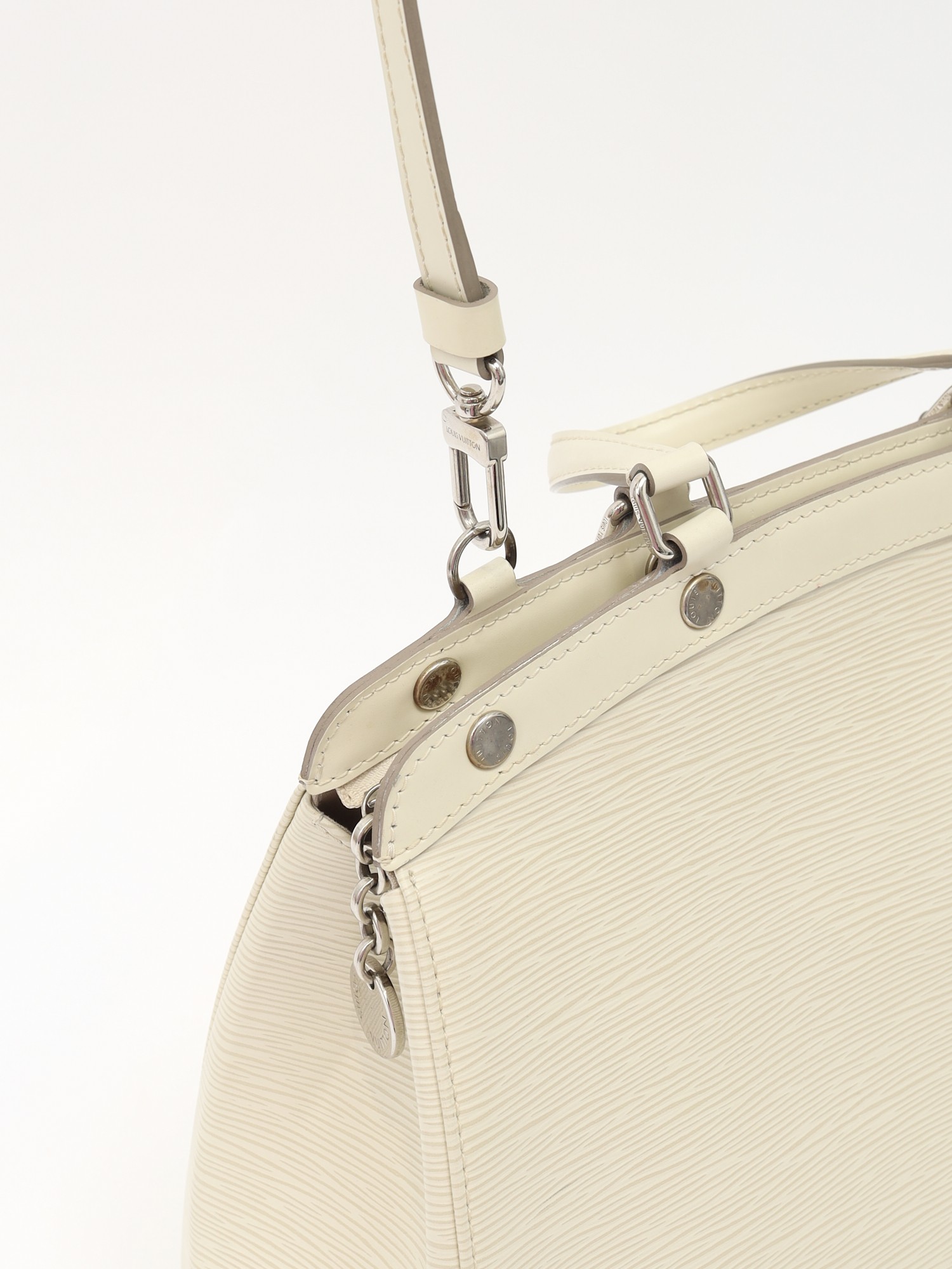 Louis Vuitton Brea 6