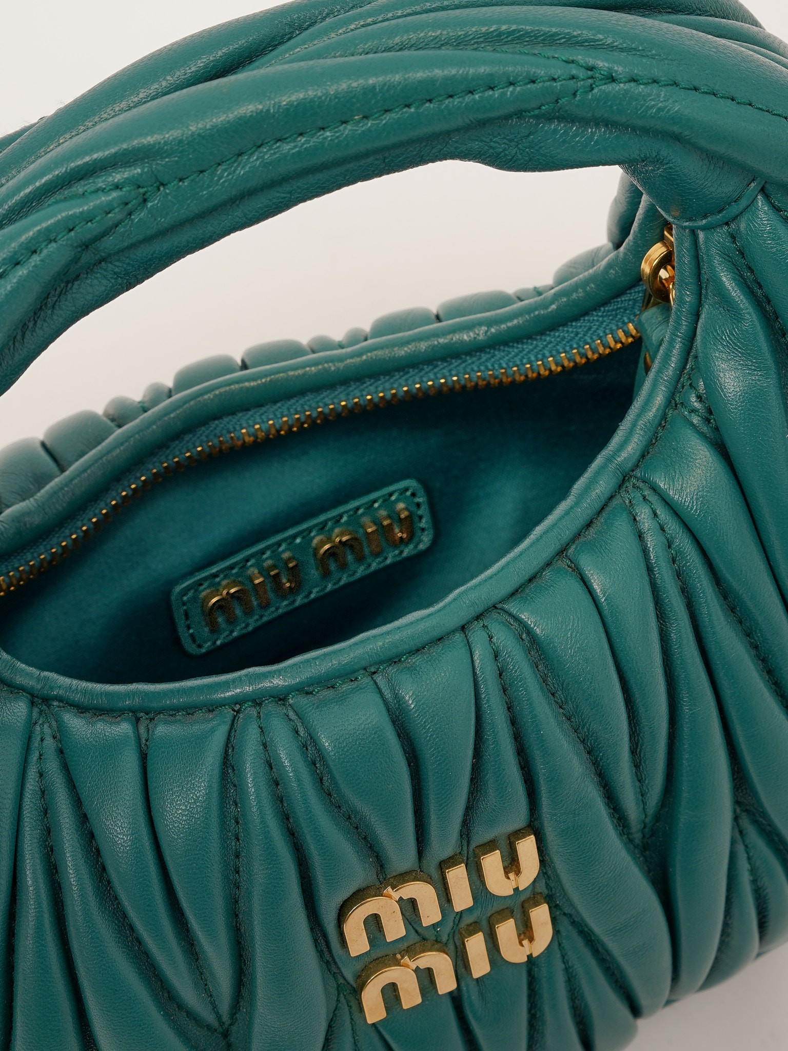 Miu Miu Wander 8