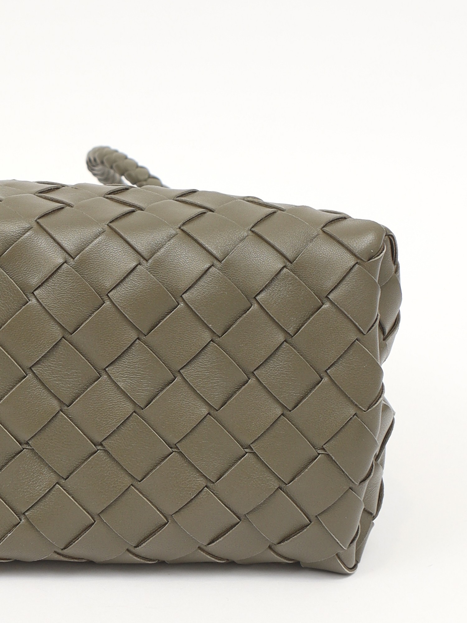 Bottega Veneta Andiamo  9
