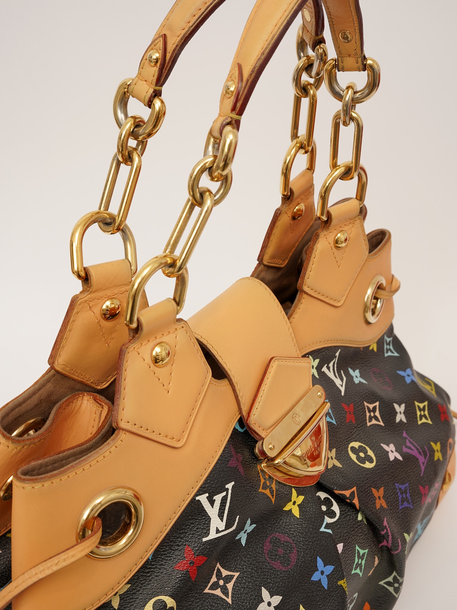 Louis Vuitton Ursula 4