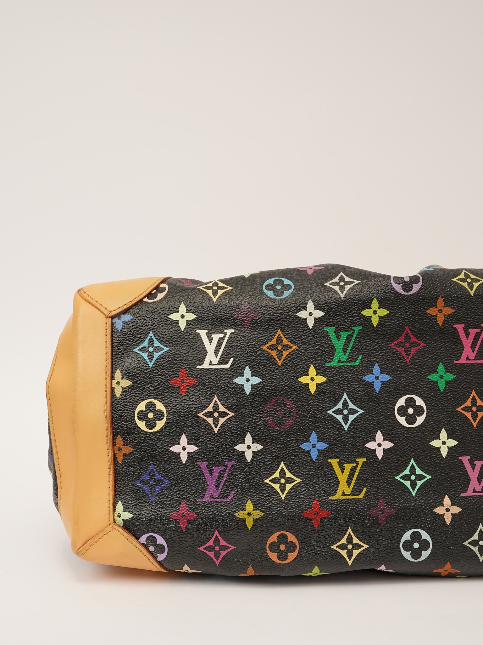 Louis Vuitton Ursula 7