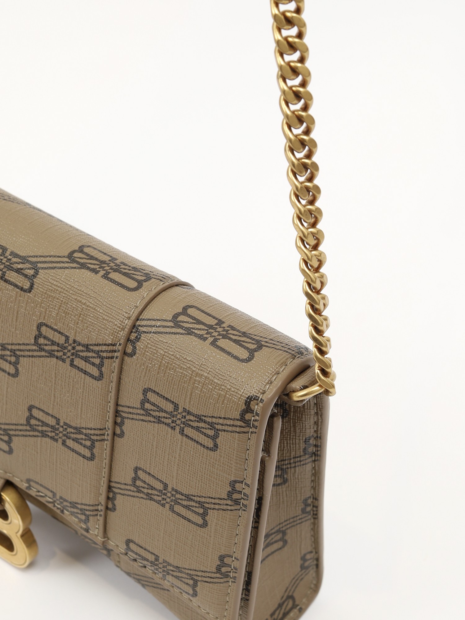 Balenciaga Hourglass 7